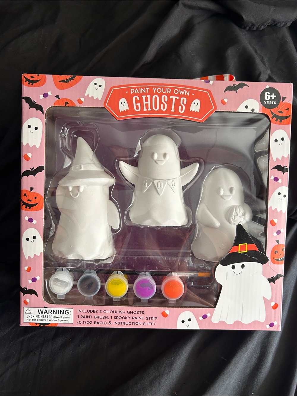 Eccolo Paint Your Own Ghosts Set - White with Orange Purple Yellow Pink Black